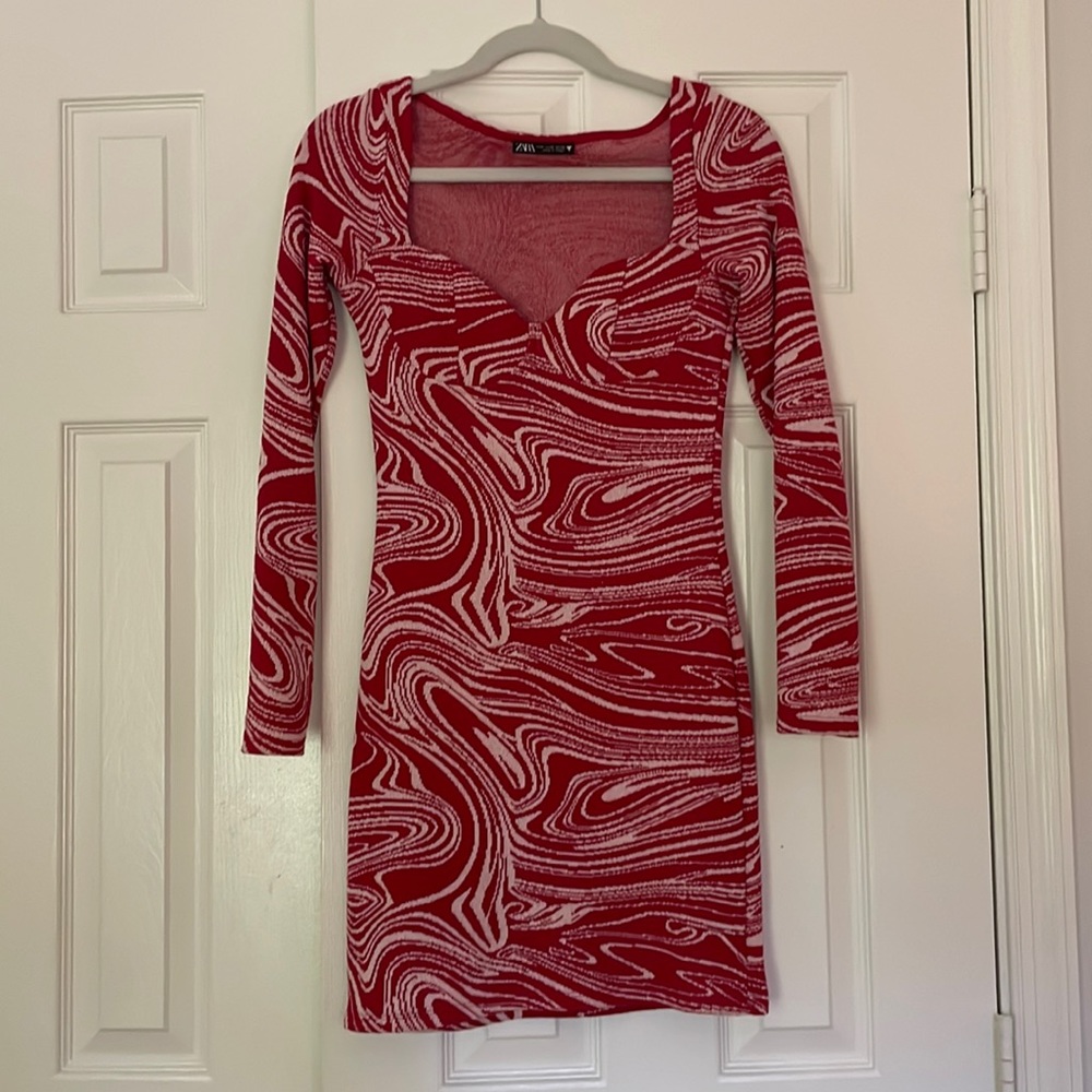 Zara Red and White Fitted Dress